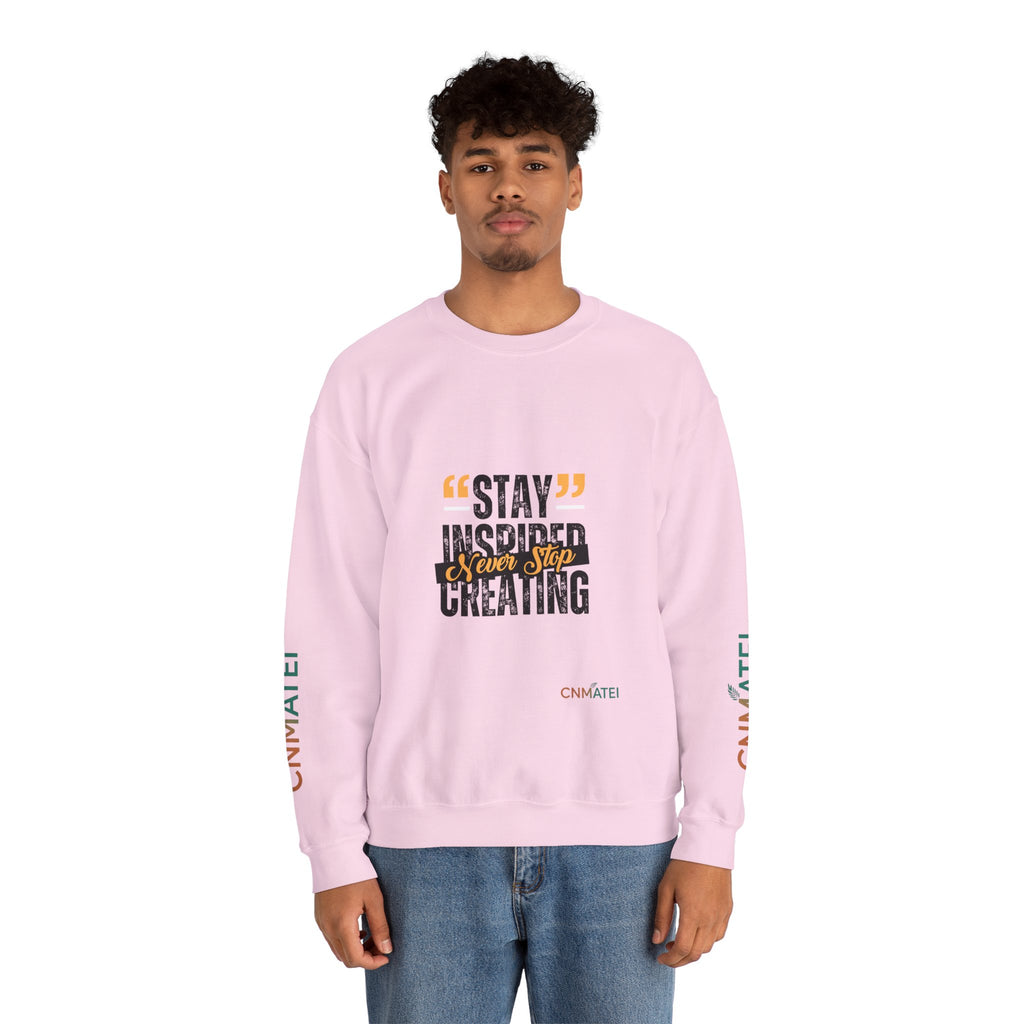 Stay inspired motivationele unisex crewneck sweater – cadeau voor artiesten en creatievelingen