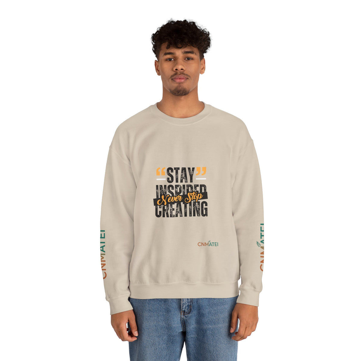 Stay inspired motivationele unisex crewneck sweater – cadeau voor artiesten en creatievelingen
